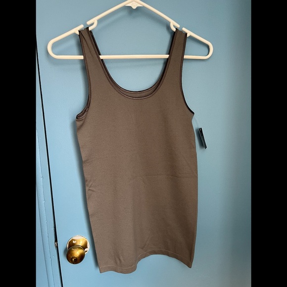 LOT OF 5! Express, The Limited tank tops - Picture 2 of 6